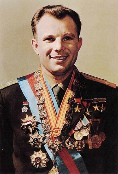 Archivo:Yuri Gagarin.jpg